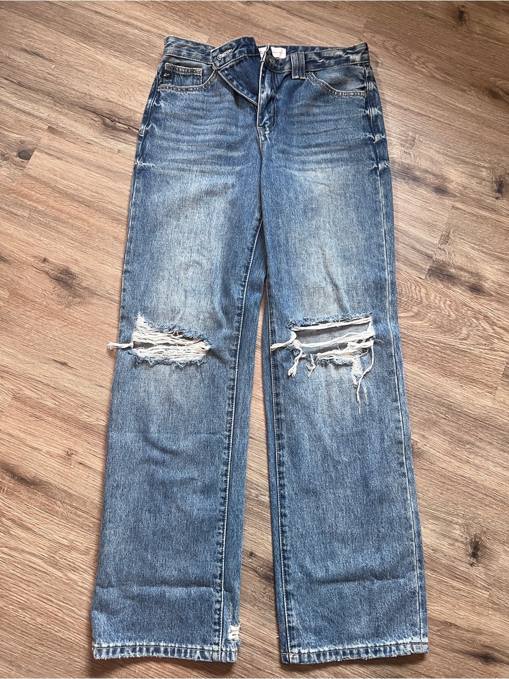 KanCan Distressed Straight Leg Blue Jeans
